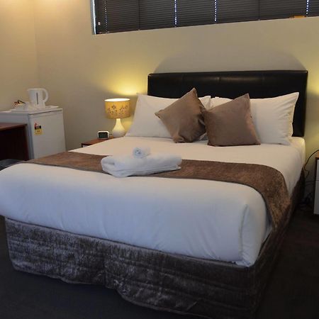 Ellard Bed & Breakfast Пърт Екстериор снимка