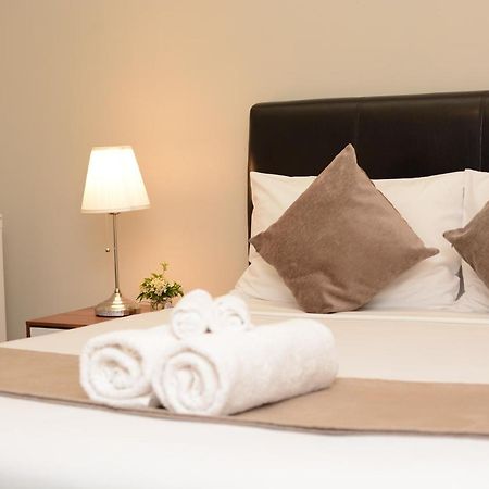 Ellard Bed & Breakfast Пърт Екстериор снимка